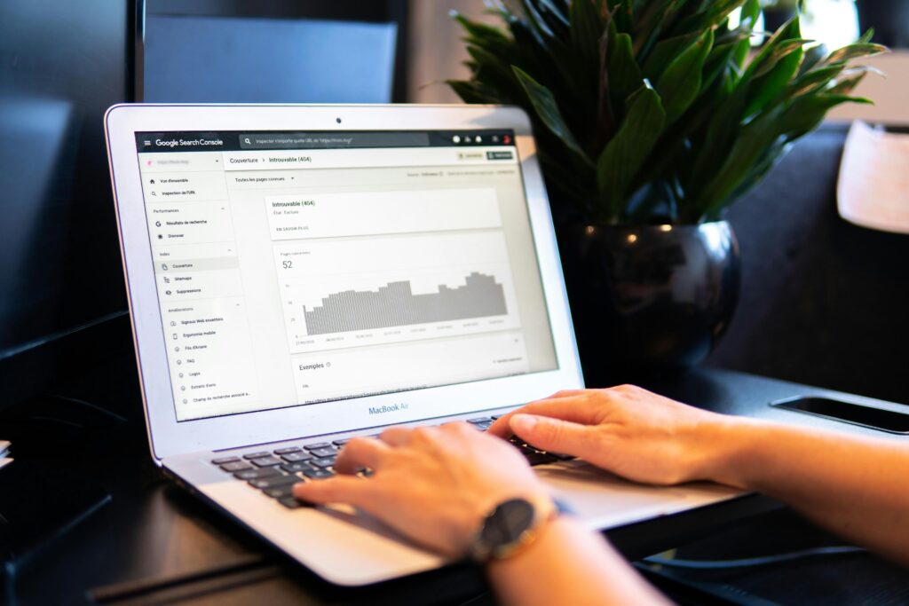 Backlink Analysis and Link Building Tools