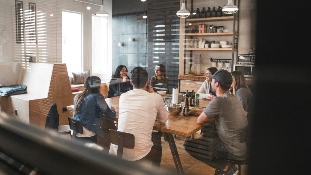 Pros and Cons of In-House SEO